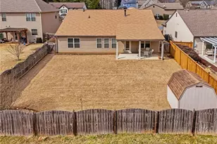 5570 Glenn Ivey Dr, Cumming, GA 30028 - Photo 5