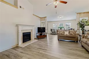 5570 Glenn Ivey Dr, Cumming, GA 30028 - Photo 17