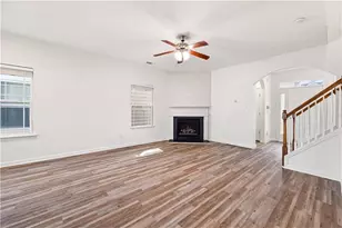 126 Wellbrook Ct NE, Conyers, GA 30012 - Photo 5