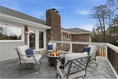 1059 Coronation Drive, Dunwoody, GA 30338 - Photo 11