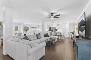 1059 Coronation Dr, Dunwoody, GA 30338 - Photo 3