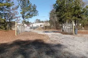 7225 Maddox Rd, Lithonia, GA 30058 - Photo 5