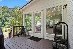 2572 Hyde Manor Dr NW, Atlanta, GA 30327 - Photo 29