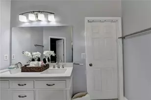 1296 Mandalay Ct SW, Lilburn, GA 30047 - Photo 31