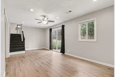 778 Creek View Drive, Lawrenceville, GA 30044 - Photo 17