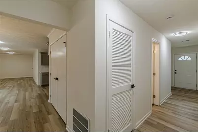 7498 Helms Court, Jonesboro, GA 30236 - Photo 21