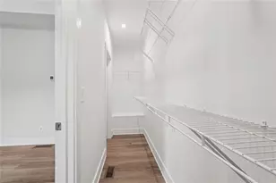 193 Chestnut Circle NE, Atlanta, GA 30342 - Photo 23