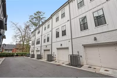 193 Chestnut Circle NE #38, Atlanta, GA 30342 - Photo 21