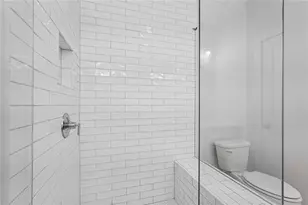 193 Chestnut Circle NE, Atlanta, GA 30342 - Photo 27