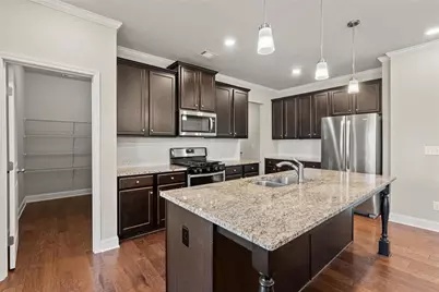 3268 Ivy Crossing Drive, Buford, GA 30519 - Photo 3