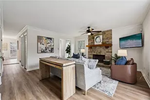 8923 Carroll Manor Dr, Atlanta, GA 30350 - Photo 11