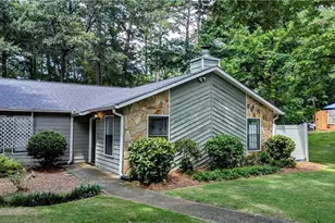 1050 Mathews Ct SE, Smyrna, GA 30080 - Photo 1