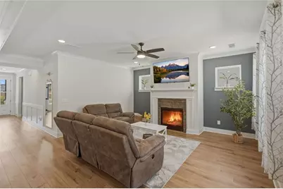 6984 Manchester Drive, Flowery Branch, GA 30542 - Photo 13