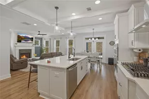 6984 Manchester Dr, Flowery Branch, GA 30542 - Photo 9