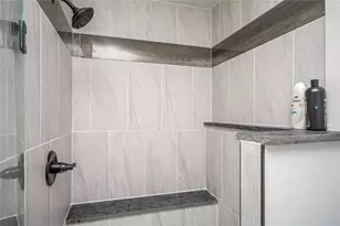 177 Silver Springs Cir SW, Atlanta, GA 30310 - Photo 19