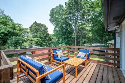 177 Silver Springs Circle SW, Atlanta, GA 30310 - Photo 5