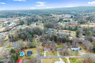 146 Pine St, Cleveland, GA 30528 - Photo 37