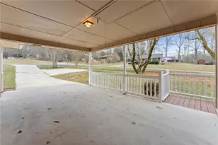 146 Pine St, Cleveland, GA 30528 - Photo 25