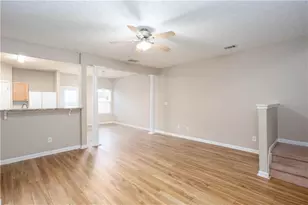 2946 Greyhawk Ln, Cumming, GA 30040 - Photo 5