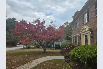 5877 Millstone Run, Stone Mountain, GA 30087 - Photo 5