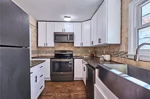 136 Peachtree Memorial Dr NW, Atlanta, GA 30309 - Photo 3