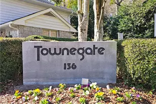 136 Peachtree Memorial Dr NW, Atlanta, GA 30309 - Photo 19