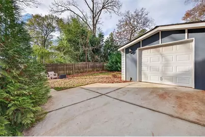 208 Mellrich Avenue NE, Atlanta, GA 30317 - Photo 25