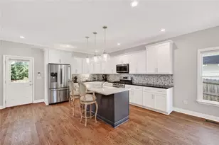 208 Mellrich Ave NE, Atlanta, GA 30317 - Photo 5