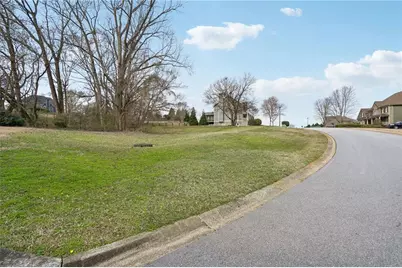 693 Reece Drive, Hoschton, GA 30548 - Photo 3