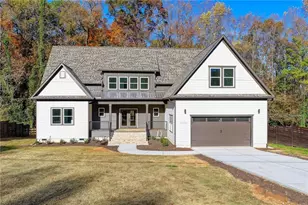 4557 Duncan, Sugar Hill, GA 30518 - Photo 3