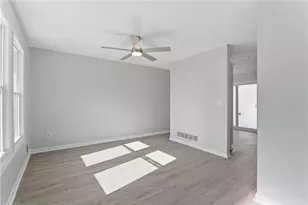 499 Strickland Ct, Lawrenceville, GA 30046 - Photo 5