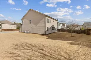 87 Round Pond Dr, Lilburn, GA 30047 - Photo 25