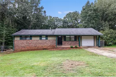 4025 N Quail Drive, Douglasville, GA 30135 - Photo 1