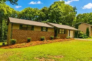 4025 N Quail Dr, Douglasville, GA 30135 - Photo 3