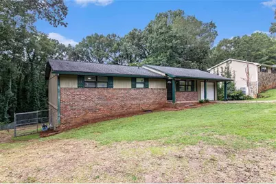 4025 N Quail Drive, Douglasville, GA 30135 - Photo 3