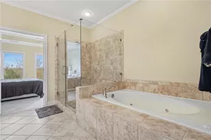 657 Lockton Pl, Atlanta, GA 30342 - Photo 15