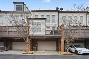 657 Lockton Pl, Atlanta, GA 30342 - Photo 25