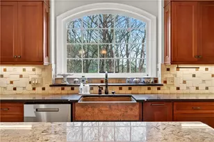 465 Thornwyck Trail, Roswell, GA 30076 - Photo 23