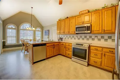 4720 Meadowlark Drive SE, Conyers, GA 30094 - Photo 13