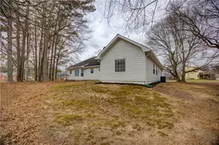 9528 Margaret Ln, Jonesboro, GA 30238 - Photo 17