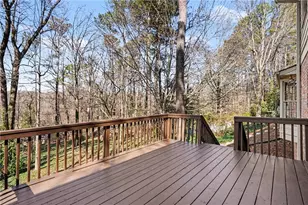 1758 W Nancy Creek Dr NE, Atlanta, GA 30341 - Photo 33