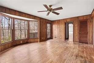 1758 W Nancy Creek Dr NE, Atlanta, GA 30341 - Photo 7