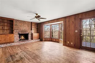 1758 W Nancy Creek Dr NE, Atlanta, GA 30341 - Photo 5