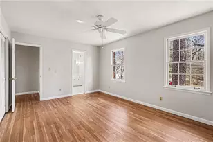 1758 W Nancy Creek Dr NE, Atlanta, GA 30341 - Photo 17