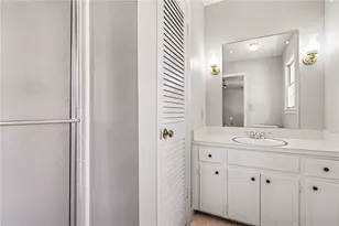 1758 W Nancy Creek Dr NE, Atlanta, GA 30341 - Photo 19