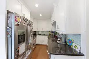 15 Arpege Way NW, Atlanta, GA 30327 - Photo 9