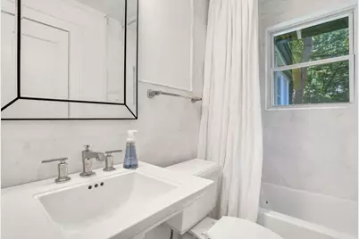 2215 Fairhaven Circle NE, Atlanta, GA 30305 - Photo 17