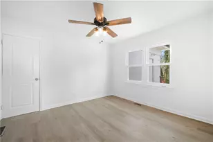 3242 Bagley Dr, Atlanta, GA 30341 - Photo 11