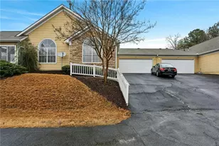 2191 Rockbridge Rd, Stone Mountain, GA 30087 - Photo 21
