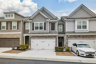 7726 Baron Rd, Fairburn, GA 30213 - Photo 9